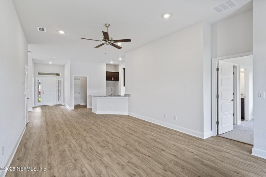 Spacious, unfurnished interior of a new home in , Green Cove Springs (Image 12). Spacious, unfurnished interior of a new home in , Green Cove Springs (Image 12).