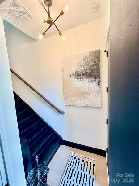 Image 23 of a home in .