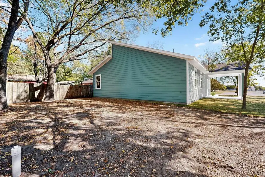 Exterior details and patio area of a home in , Cooper (Image 3).
