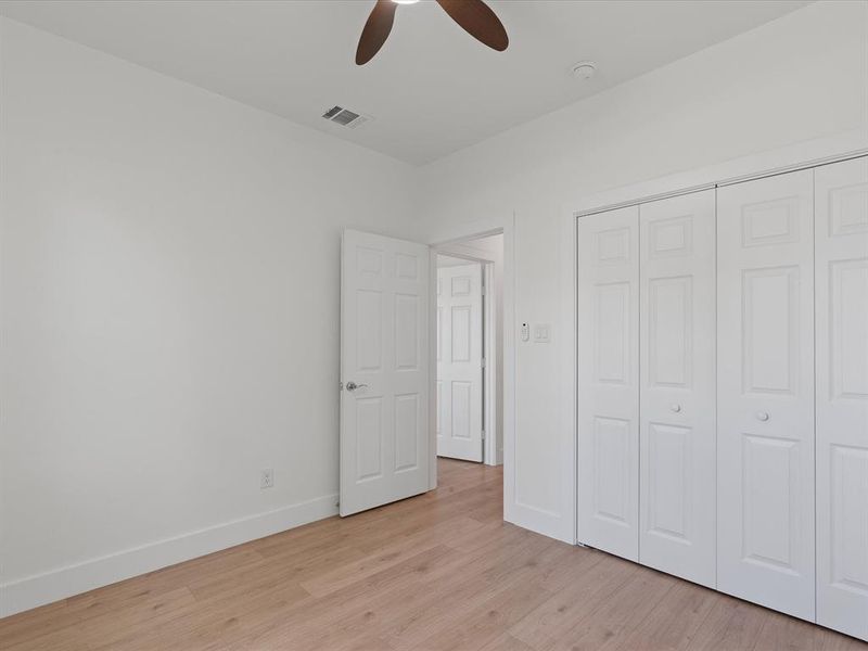 Image 18 of a home in .