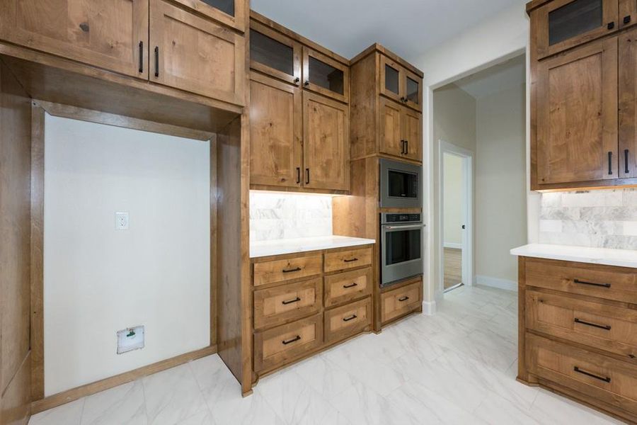 Furnished interior view inside a new home in , Blue Ridge (Image 18).