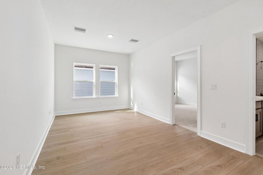 Spacious, unfurnished interior of a new home in Reflections 40' Front Load, Ponte Vedra (Image 18).