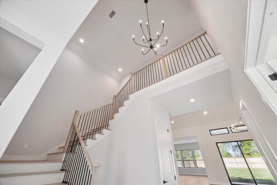 Furnished interior view inside a new home in Grand Central Park, Conroe (Image 6). Furnished interior view inside a new home in Grand Central Park, Conroe (Image 6).