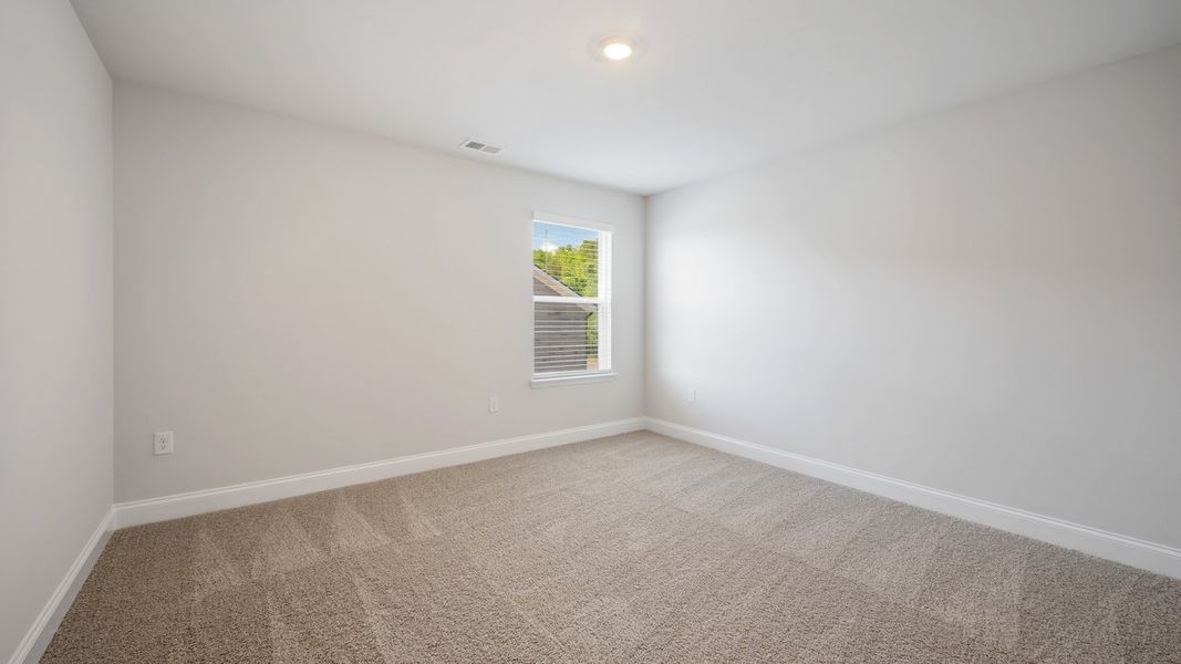 Spacious, unfurnished interior of a new home in Heritage Pointe, Senoia (Image 29).