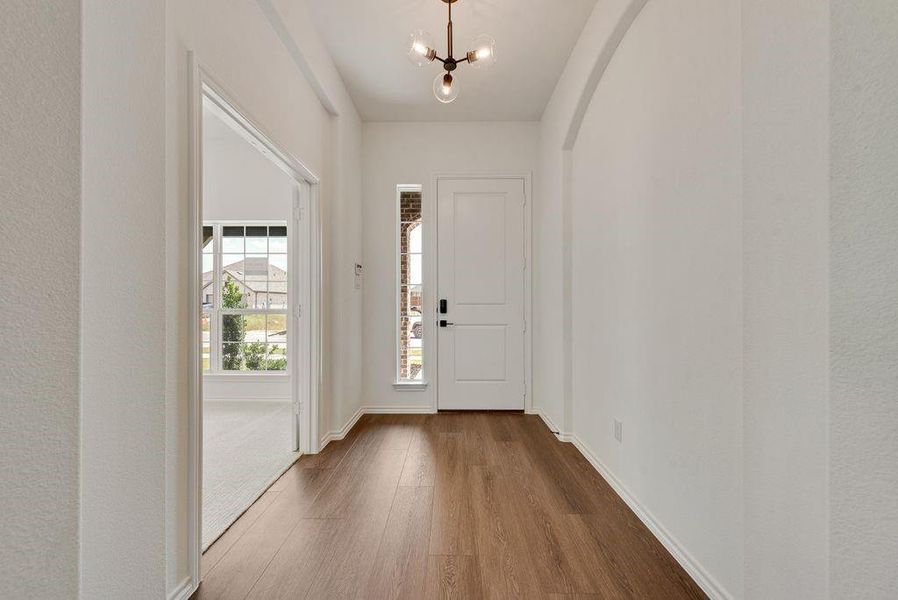 DFW-Meadow Park-Concept 2065--7541 Lavender Lane-Foyer-Risewell Homes