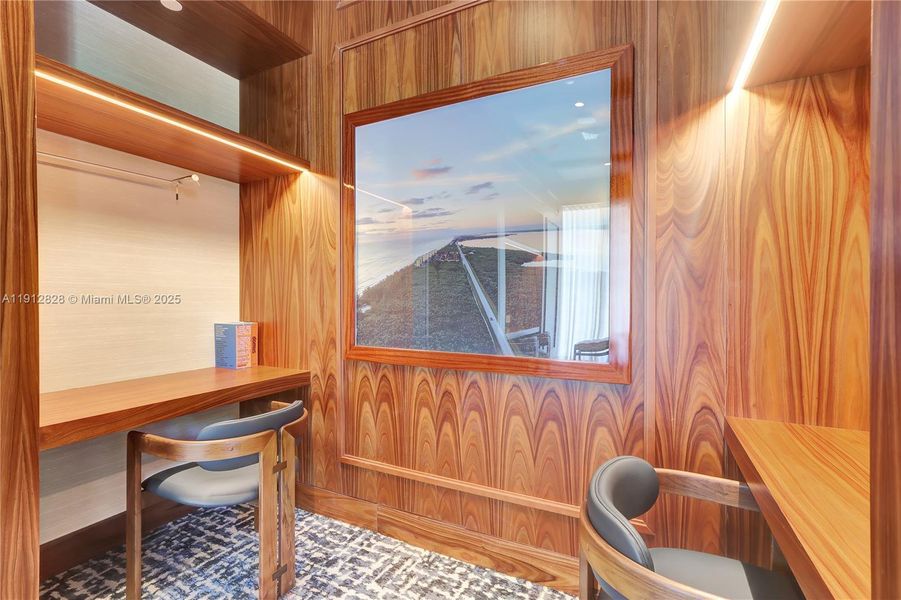 Community amenities in Mr. C Residences, Miami (Image 51). Community amenities in Mr. C Residences, Miami (Image 51).