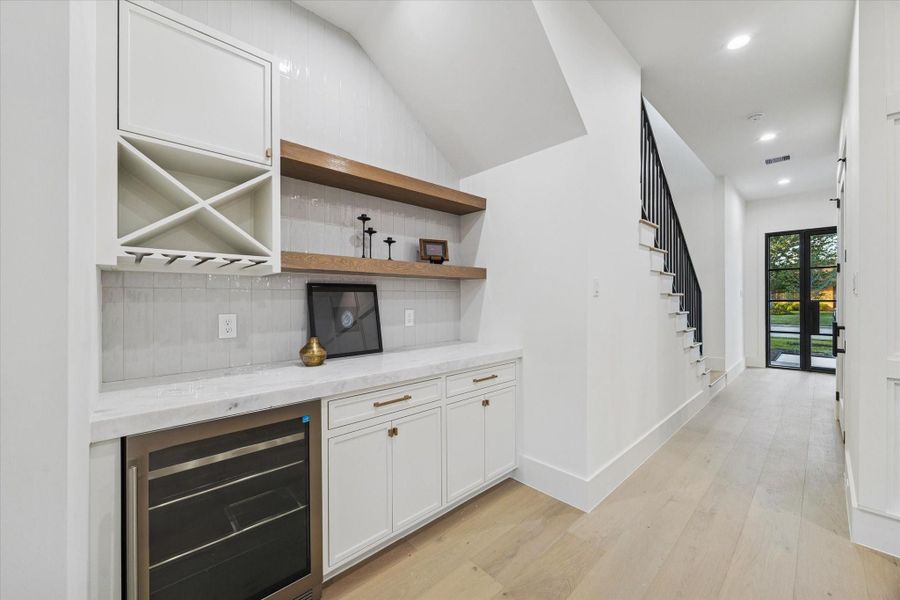 Furnished interior view inside a new home in , Houston (Image 10).