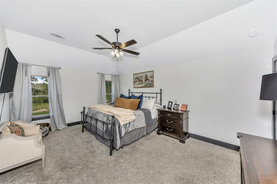 Furnished interior view inside a new home in , Weatherford (Image 33).