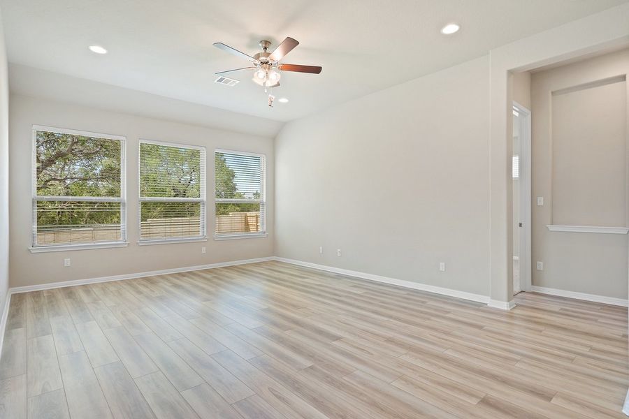 016_mm_00559_1 016_mm_00559_1