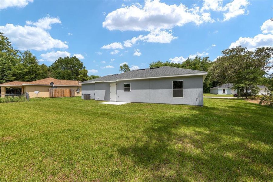 Exterior details and patio area of a home in , Ocala (Image 22).