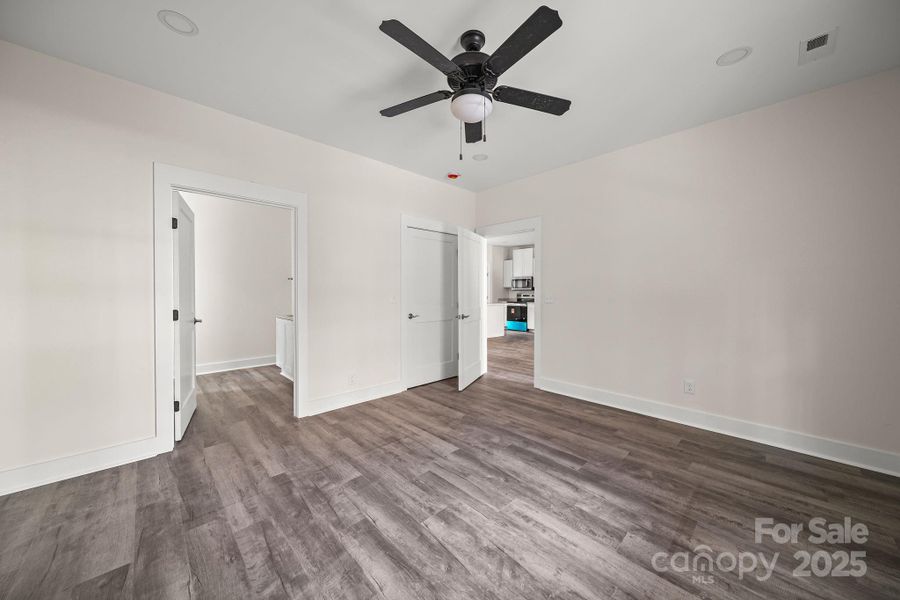 Spacious, unfurnished interior of a new home in , Mount Gilead (Image 24).