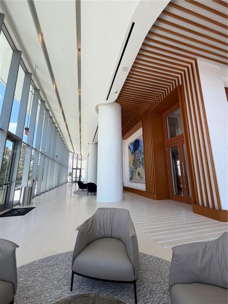 Community amenities in , Miami (Image 12). Community amenities in , Miami (Image 12).