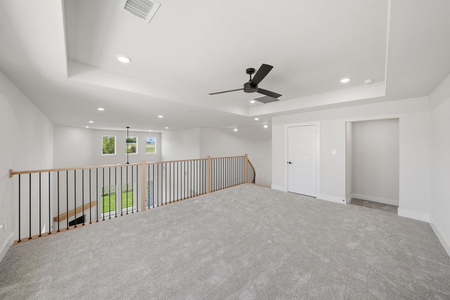 Spacious, unfurnished interior of a new home in Aster Park, McKinney (Image 31).