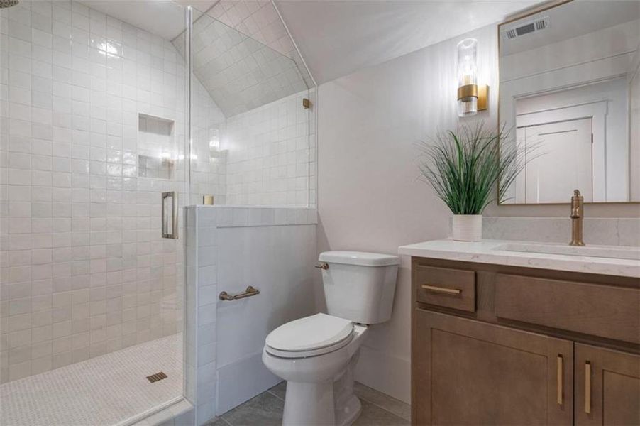 Furnished interior view inside a new home in , Greensboro (Image 6).