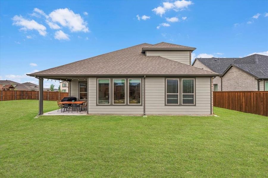 Exterior details and patio area of a home in , Fort Worth (Image 27).
