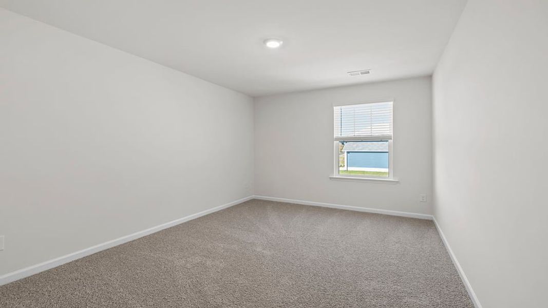 Spacious, unfurnished interior of a new home in Cedar Gap, Fountain Inn (Image 22).