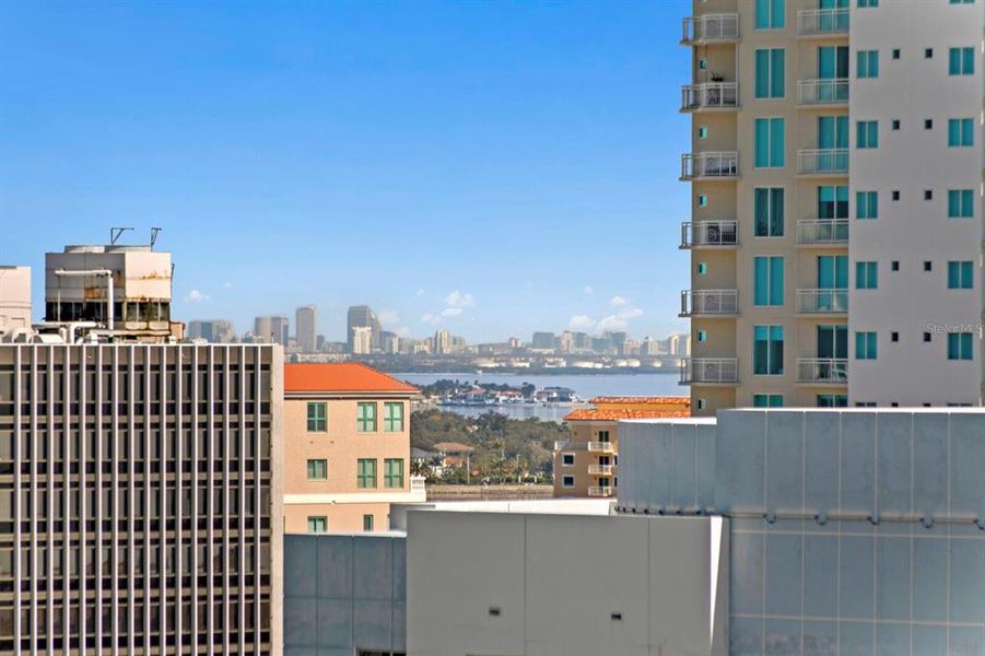 Condo located in St. Petersburg, FL showcasing its design and architecture (Image 35). Condo located in St. Petersburg, FL showcasing its design and architecture (Image 35).