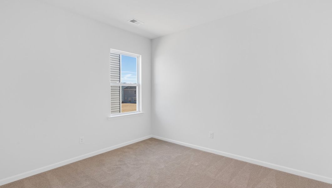 Representative unfurnished interior of a home built from the Aria by D.R. Horton in Woodglen, Piedmont (Image 14).