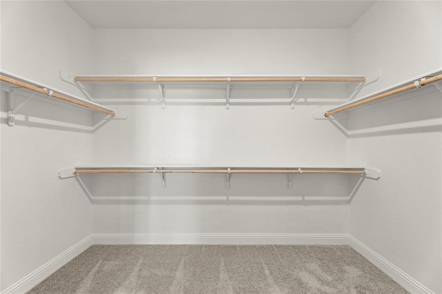 22. 705 Soprano - Closet