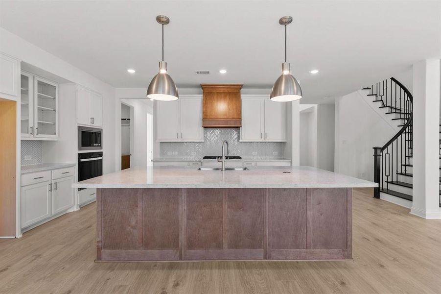 DAL_Saddle Star_Falls_2302 Sarah Drive (6)