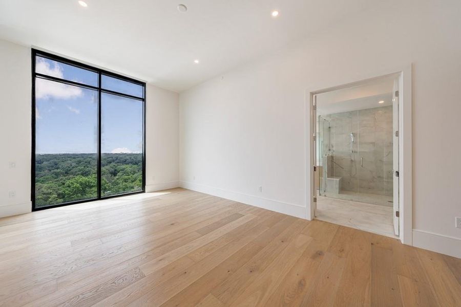 Spacious, unfurnished interior of a new home in The Dillon Buckhead, Atlanta (Image 24).
