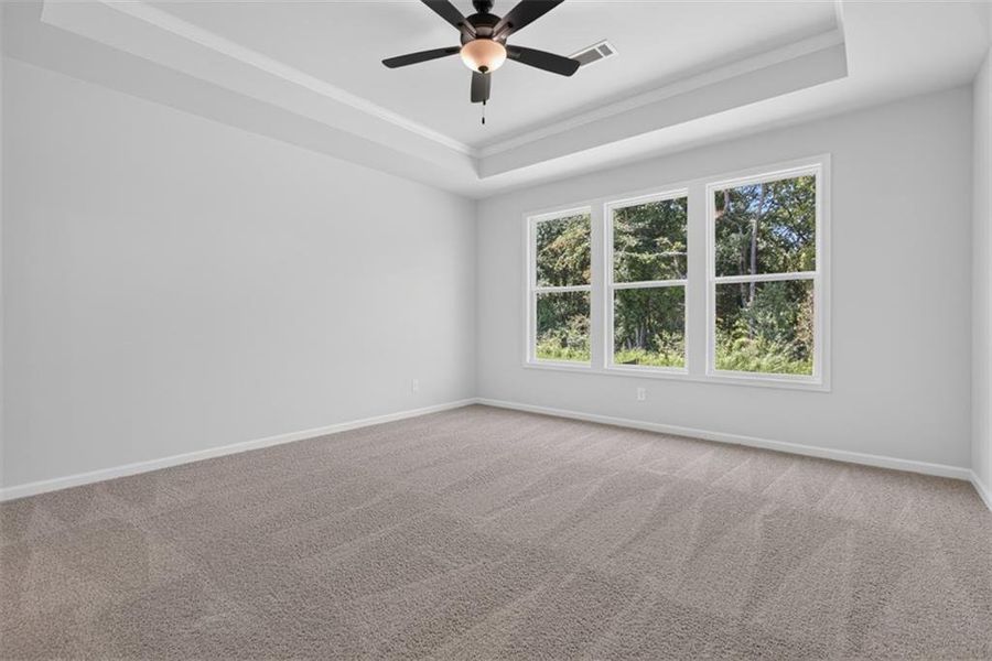 Spacious, unfurnished interior of a new home in , Athens (Image 30).