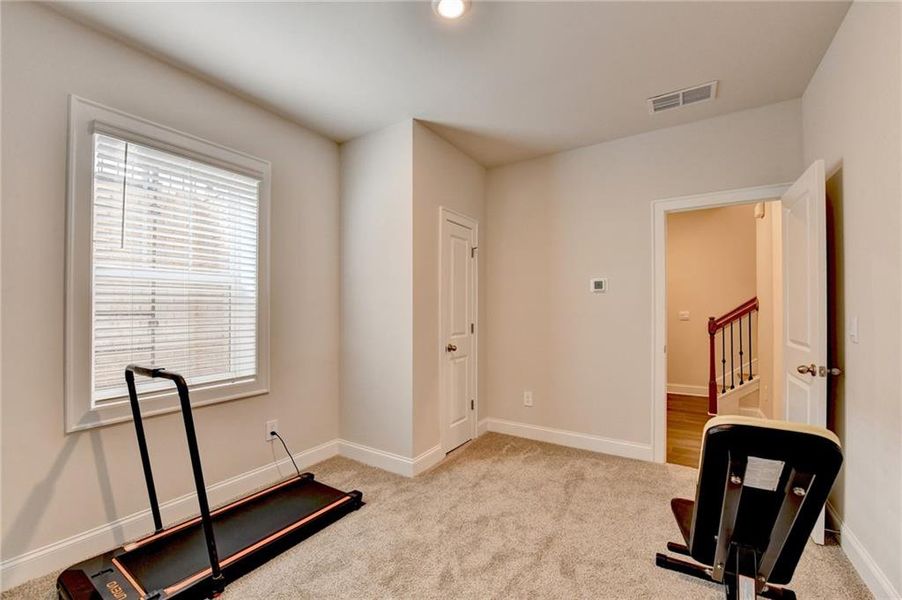 Spacious, unfurnished interior of a new home in , Lawrenceville (Image 19).