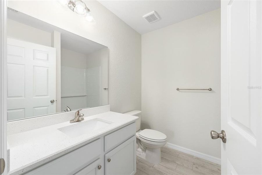 Furnished interior view inside a new home in , Ocala (Image 9).