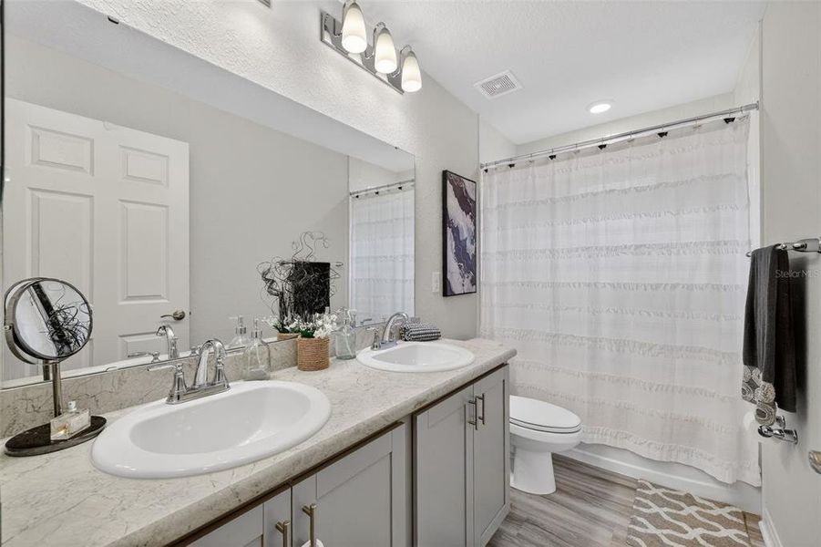 Furnished interior view inside a new home in Ridgewood, Riverview (Image 7).