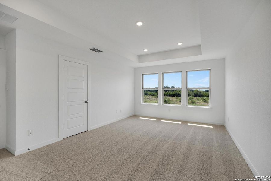 Spacious, unfurnished interior of a new home in Morgan Meadows, San Antonio (Image 20). Spacious, unfurnished interior of a new home in Morgan Meadows, San Antonio (Image 20).
