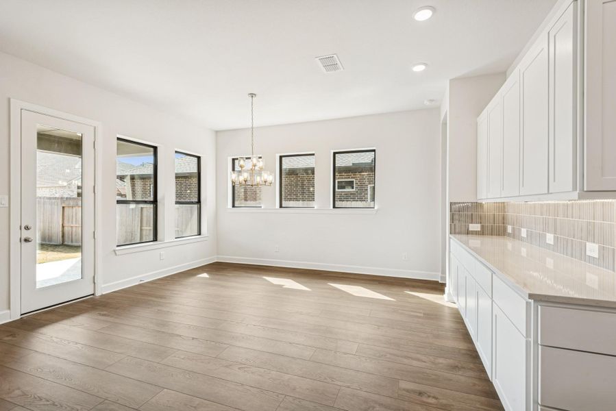 REPRESENTATIVE PHOTO – Photo does not represent actual home options and selections. Ask Sales Consultant for specific selections. REPRESENTATIVE PHOTO – Photo does not represent actual home options and selections. Ask Sales Consultant for specific selections.