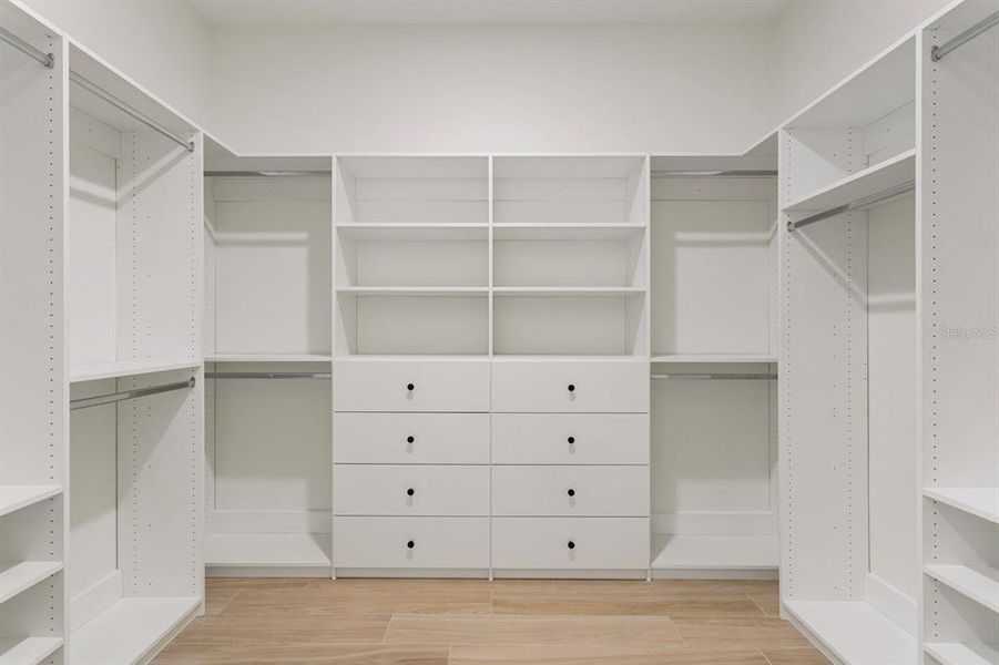 Spacious, unfurnished interior of a new home in , Lithia (Image 21).