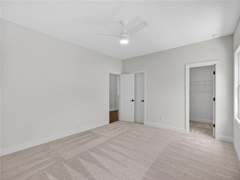 Spacious, unfurnished interior of a new home in , Suwanee (Image 43).