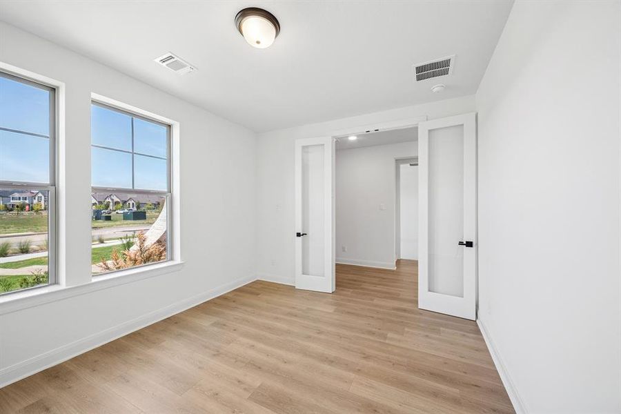 Spacious, unfurnished interior of a new home in Karis - Village Series, Crowley (Image 27). Spacious, unfurnished interior of a new home in Karis - Village Series, Crowley (Image 27).