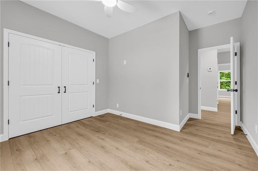 Spacious, unfurnished interior of a new home in , Franklin Springs (Image 34).