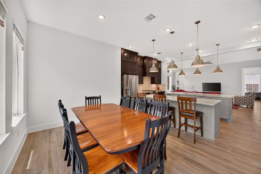 Furnished interior view inside a new home in Fulshear Lakes, Fulshear (Image 30).