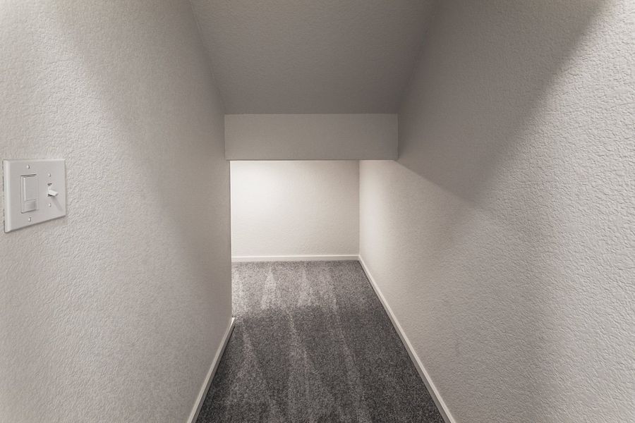 Spacious, unfurnished interior of a new home in Bloom, Fort Collins (Image 32).