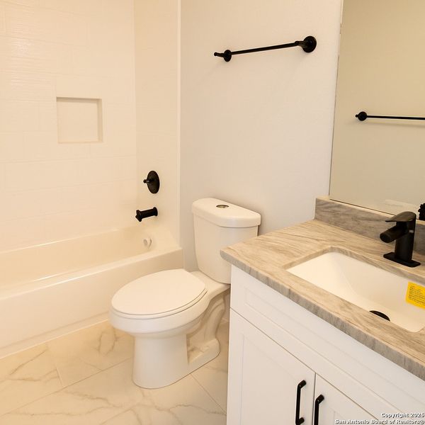 Image 16 of a home in .