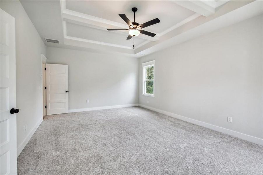 Spacious, unfurnished interior of a new home in Rosewood Lake Estates, Hoschton (Image 58).