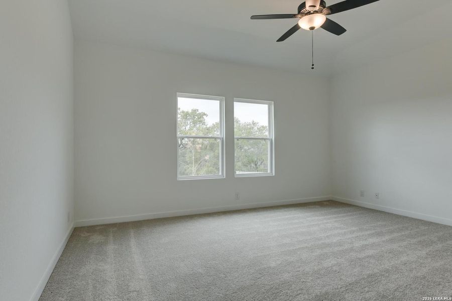 Spacious, unfurnished interior of a new home in Arcadia Ridge, San Antonio (Image 23).