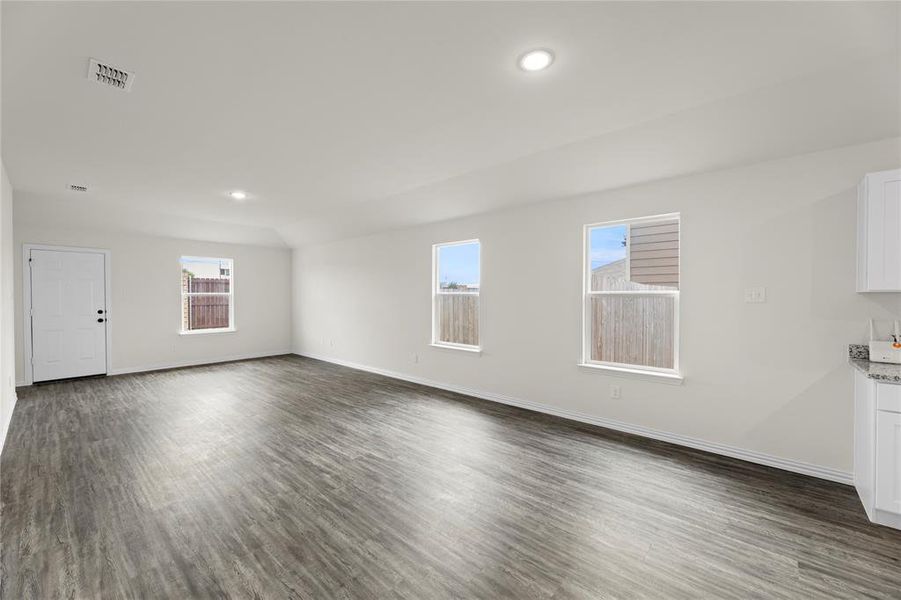 Spacious, unfurnished interior of a new home in Labein Villas, Greenville (Image 23). Spacious, unfurnished interior of a new home in Labein Villas, Greenville (Image 23).