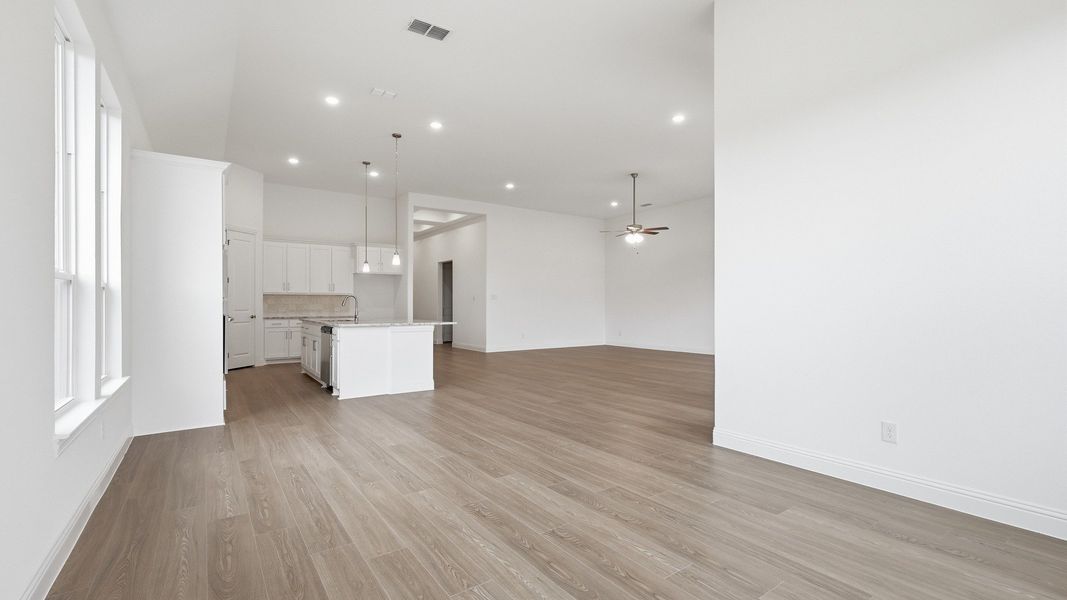 Furnished interior view inside a new home in Rio Vista at Kelly Ranch, Aledo (Image 37).