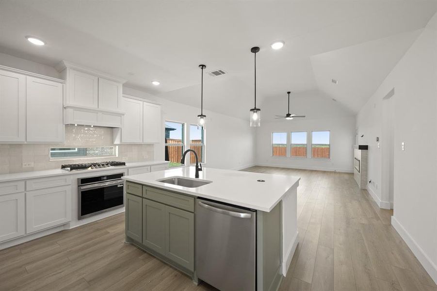 3549 Ironwood- Kitchen-1563