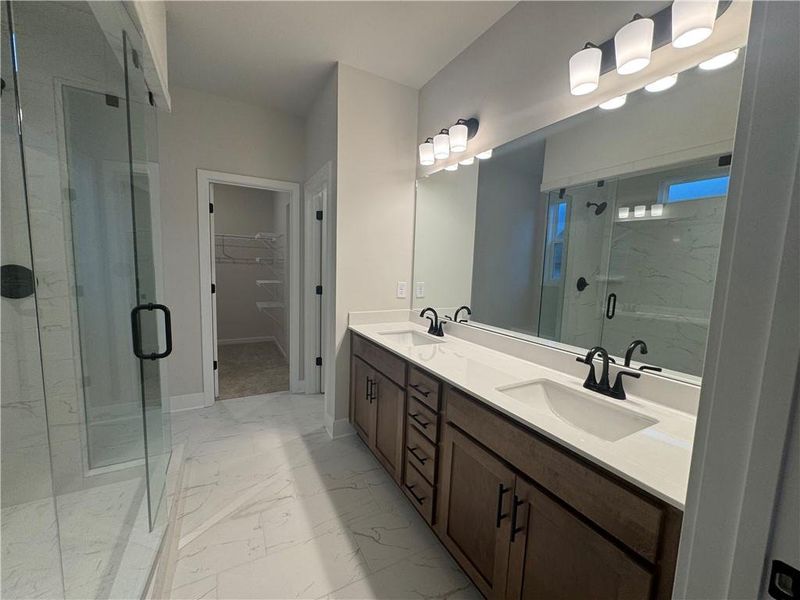 Furnished interior view inside a new home in Rosewood Lake Preserve, Hoschton (Image 8).