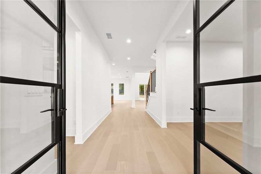 Spacious, unfurnished interior of a new home in , Hoschton (Image 55).