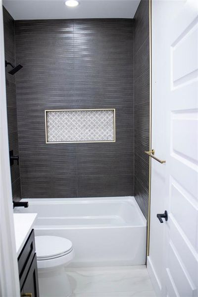 Furnished interior view inside a new home in , Glenn Heights (Image 11).