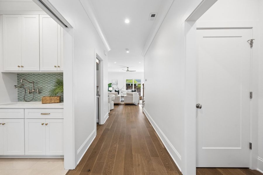 Image 33 of a home in .