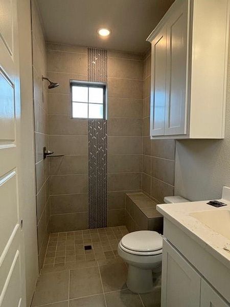 Furnished interior view inside a new home in Canyon Falls 90s, Northlake (Image 16). Furnished interior view inside a new home in Canyon Falls 90s, Northlake (Image 16).