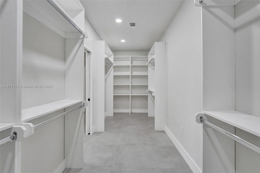 Image 93 of a home in . Image 93 of a home in .