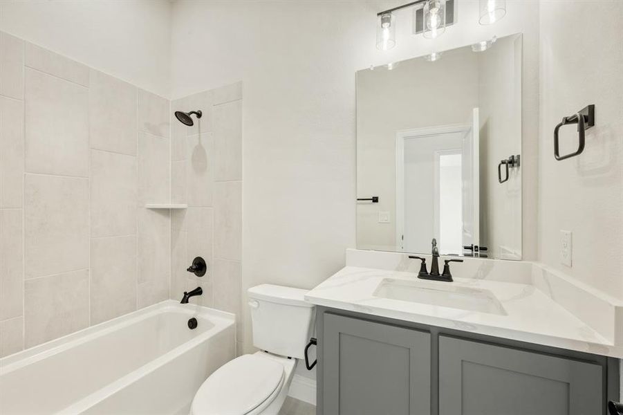 Furnished interior view inside a new home in Sunset Ridge, Alvarado (Image 16).